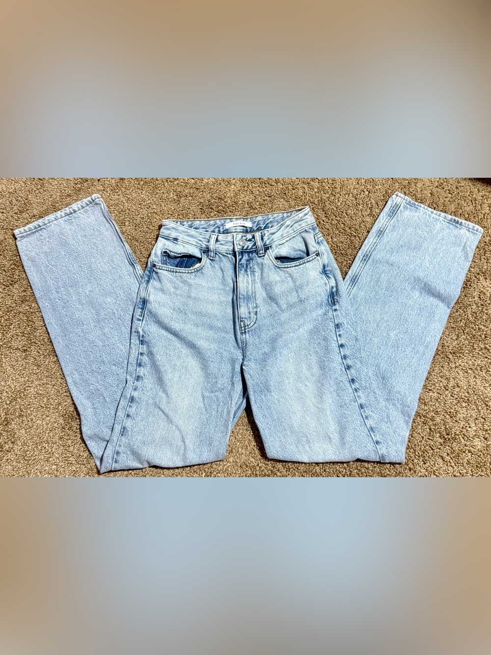 PacSun Light Blue High-Rise Women’s Jeans